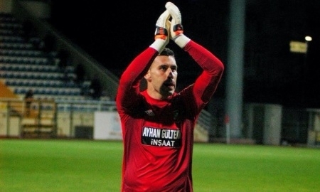 Лория может покинуть «Каршияку»