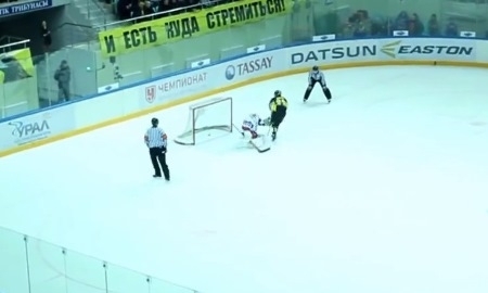 Видеообзор матча ВХЛ «Сарыарка» — «Ижсталь» 9:0 
