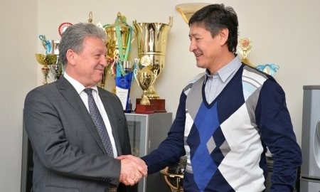 Кайрат Айманов вступил в должность главного тренера «Каспия»