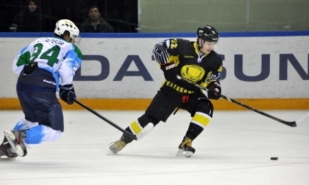 Фоторепортаж с матча ВХЛ «Сарыарка» — «Торос» 4:3 Б