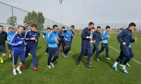 «Тараз» провел первую тренировку 