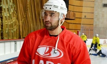 Ещё два российских хоккеиста перешли в «Сарыарку»