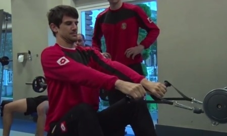 Видео тренировки «Шахтера» в тренажерном зале на УТС