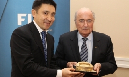 Президент ФФК встретился с главой ФИФА