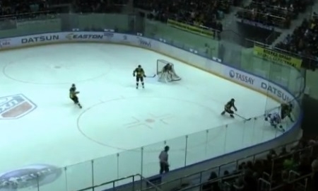 Видео матча ВХЛ «Сарыарка» — «Южный Урал» 7:1