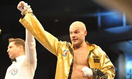 Видео боя WSB Василий Левит — Альфонсо Хосе Флорес