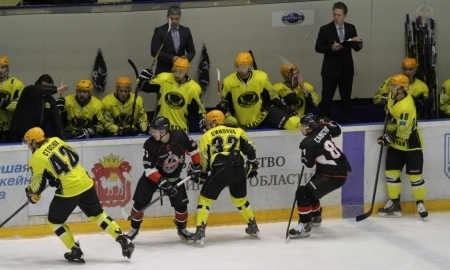 Фоторепортаж с матча ВХЛ «Челмет» — «Сарыарка» 3:2