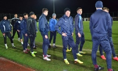 «Акжайык» разгромил бразильцев