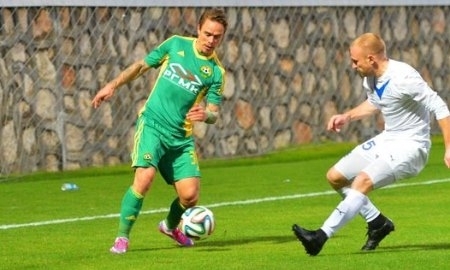 Артем Самсонов подписал контракт с «Иртышом»