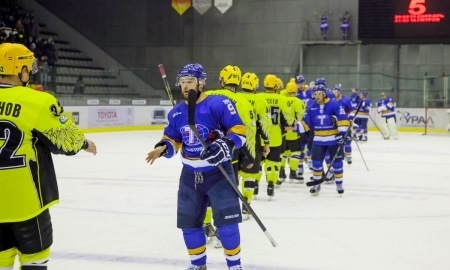 Фоторепортаж с матча ВХЛ «Казцинк-Торпедо» — «Сарыарка» 5:0 