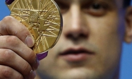 Тяжелоатлеты Казахстана рассчитывают на 5 олимпийских золотых медалей