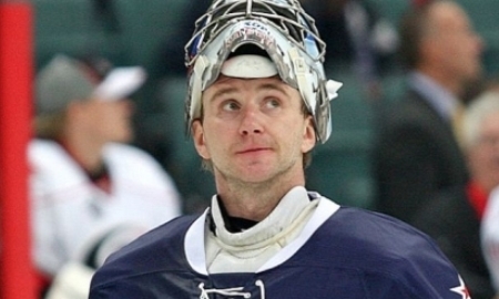 Отец вратаря Набокова прокомментировал слух о завершении спортивной карьеры сына