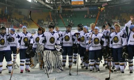 Женская сборная РК по хоккею проведет первый матч на Универсиаде-2015