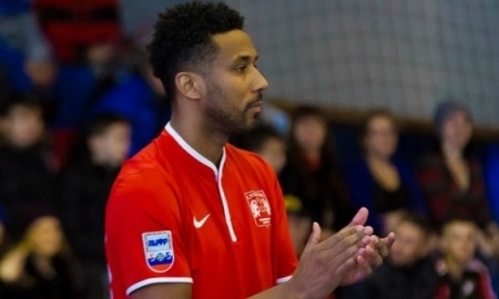 Же: «Холодный город и теплый прием»