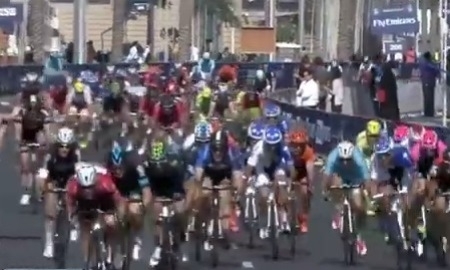 Видео финиша четвертого этапа «Тура Дубая» с участием гонщиков «Астаны»