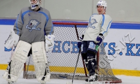 Фоторепортаж с тренировки «Барыса»