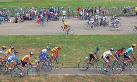 В Уральске появятся велотрек и каток с искусственным льдом