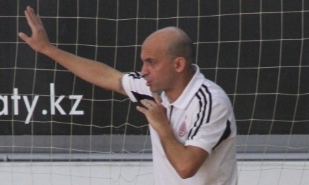 Какау претендует на звание лучшего тренера мира