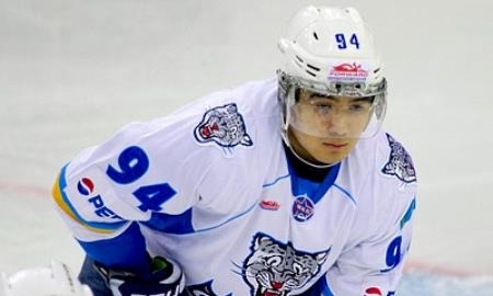 Данияр Каиров: «Каждый хоккеист хочет расти и строить успешную карьеру»