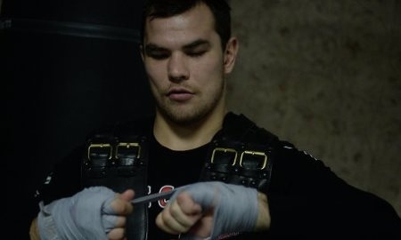 Кармазин считает что у Чудинова в бою с Головкиным не было бы шансов