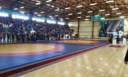 Некоторые спортобъекты Усть-Каменогорска были переданы ДЮСШ