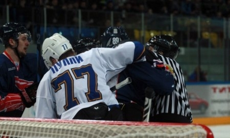 Фоторепортаж с матча ВХЛ «Сокол» — «Казцинк-Торпедо» 0:1