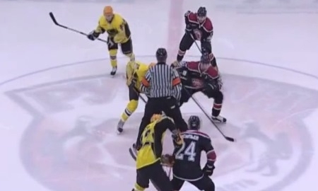 Видеообзор матча ВХЛ «Рубин» — «Сарыарка» 3:2 ОТ