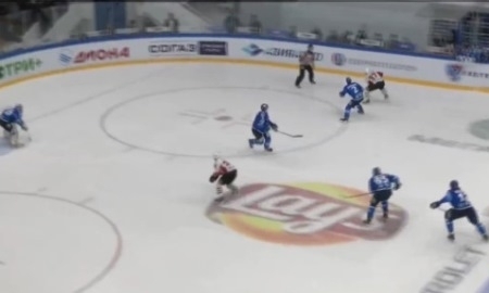 Видеообзор матча плей-офф КХЛ «Барыс» — «Авангард» 3:4