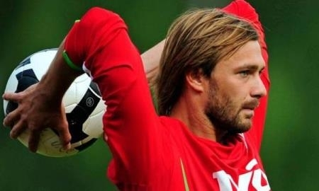 «Окжетпес» объявил о переходе Сычева и Горячего