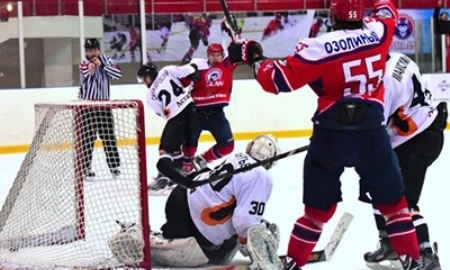 Листки хоккейного календаря. Неделя № 27. 9-15 марта. Чемпион шагает дальше