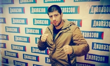 Бахтияр Эюбов будет выступать в первом среднем весе