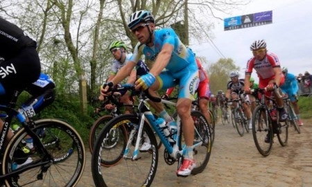 Состав «Астаны» на старте «Северных классик-2015»