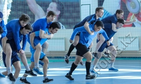 Молодежка «Барыса» продолжает работу