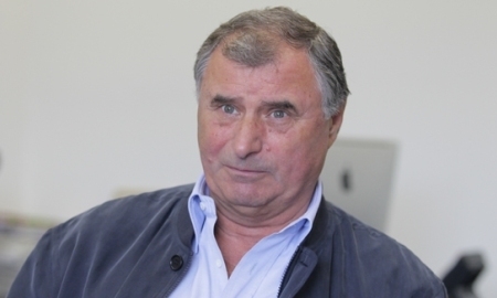 Анатолий Бышовец: «В матче с Казахстаном решается задача посмотреть футболистов на перспективу»