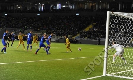 Статистика матча отборочного раунда чемпионата Европы — 2016 Казахстан — Исландия 0:3