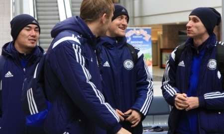 Сборная Казахстана прилетела в Москву