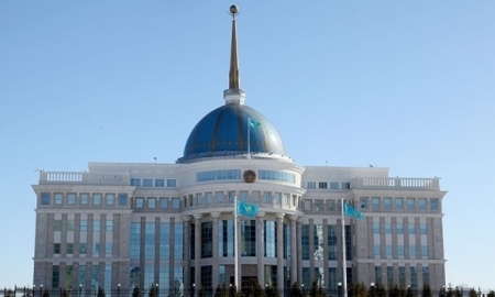 Глава государства обсудил вопросы развития массового спорта в РК с Даулетом Турлыхановым