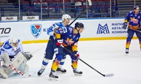 Фоторепортаж с матча плей-офф МХЛ «Стальные Лисы» — «Снежные Барсы» 4:2 