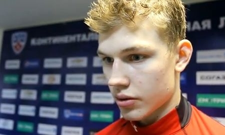 Нападающий «Авангарда» рассказал о шайбе в ворота «Барыса»