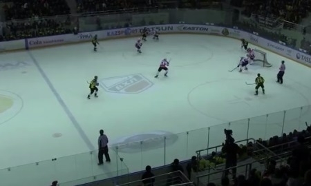 Видеообзор матча плей-офф ВХЛ «Сарыарка» — «Ермак» 2:1 ОТ