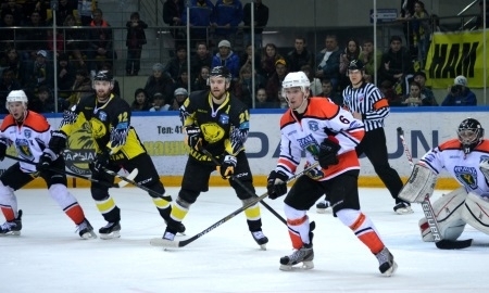 Фоторепортаж с матча плей-офф ВХЛ «Сарыарка» — «Ермак» 2:1 ОТ