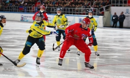 Казахстан не смог выйти в финал чемпионата мира по бенди, проиграв России