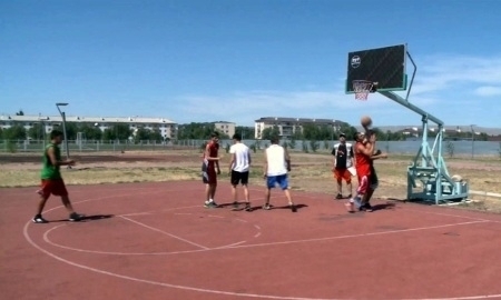 Казахстан впервые примет участие в чемпионате мира по стритболу