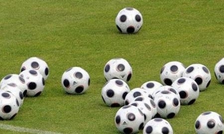 Сборная Казахстана по футболу среди девочек до 16 лет крупно проиграла команде Греции