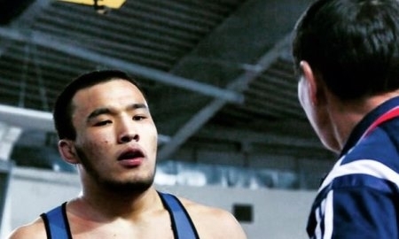 Два серебра и бронза на счету казахстанцев на Кубке Федерации борьбы Азербайджана 