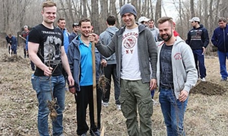 «Казцинк-Торпедо» приняло участие в акции «Цвети, мой Казахстан»