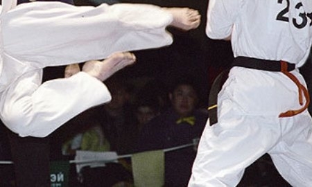 Военнослужащий из Казахстана завоевал золото на чемпионате мира по рукопашному бою в Москве