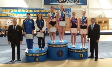 Карагандинцы — призеры Кубка РК по прыжкам на батуте и акробатической дорожке