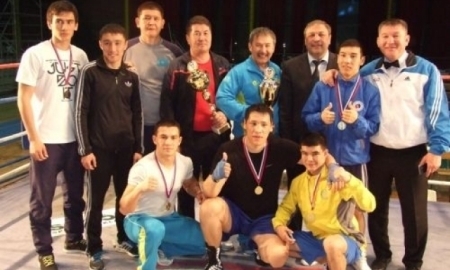 Казахстанских боксеров признали лучшими на международном турнире в Сербии
