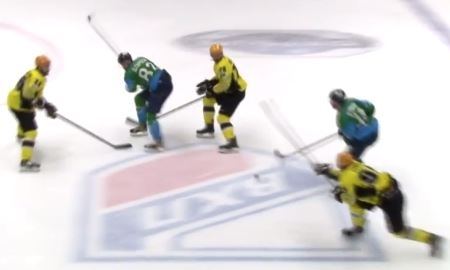 Видеообзор матча плей-офф ВХЛ «Торос» — «Сарыарка» 2:0